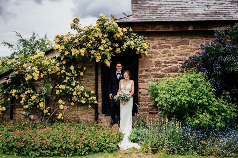 DewsallCourtWedding EdGodden84of122 768x512