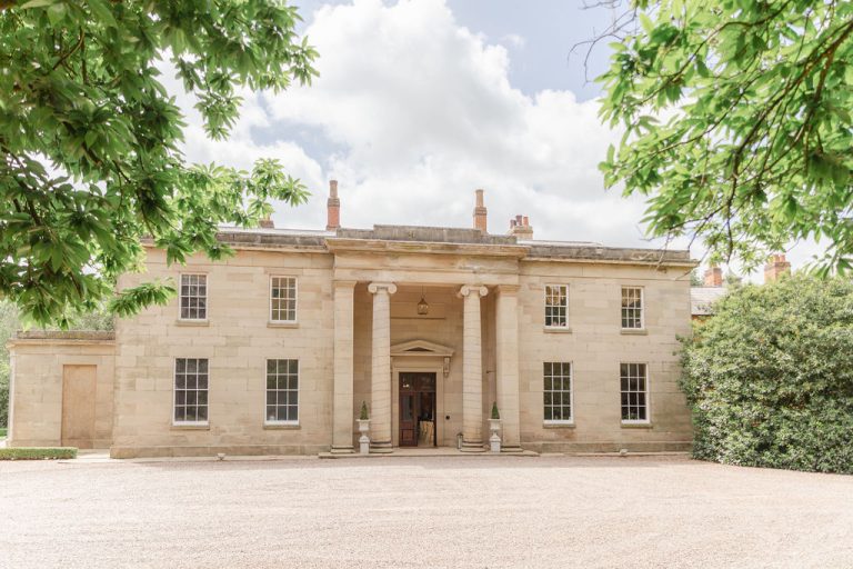 Dita Bowen Photography FillongleyHall Weddings 3 768x512