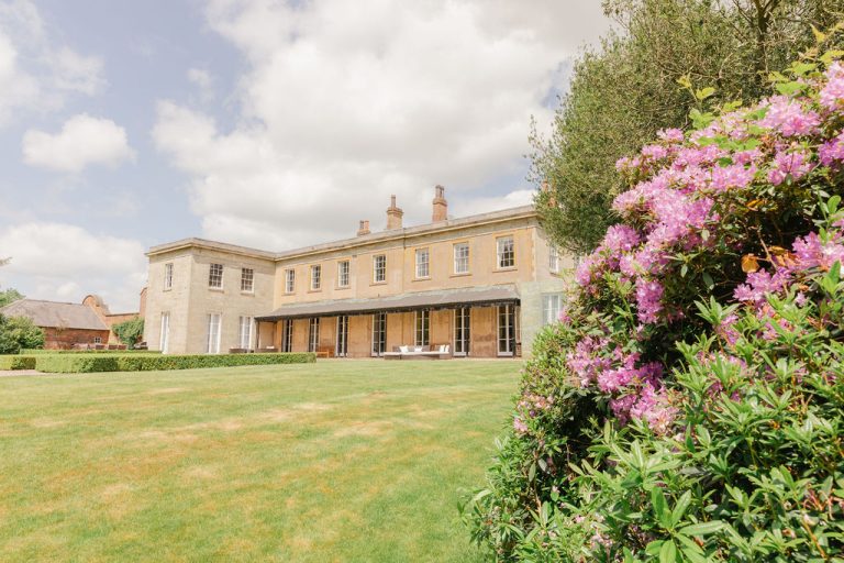 Dita Bowen Photography FillongleyHall Weddings 51 768x512