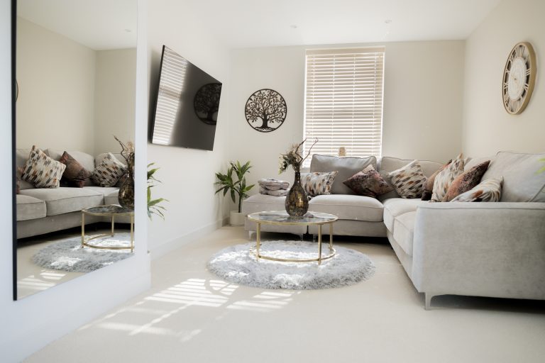 Dodford Inn Bridal Suite 102 768x512