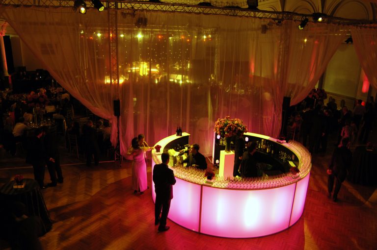 DrapingusesintheLindleyHall RHH12 768x510