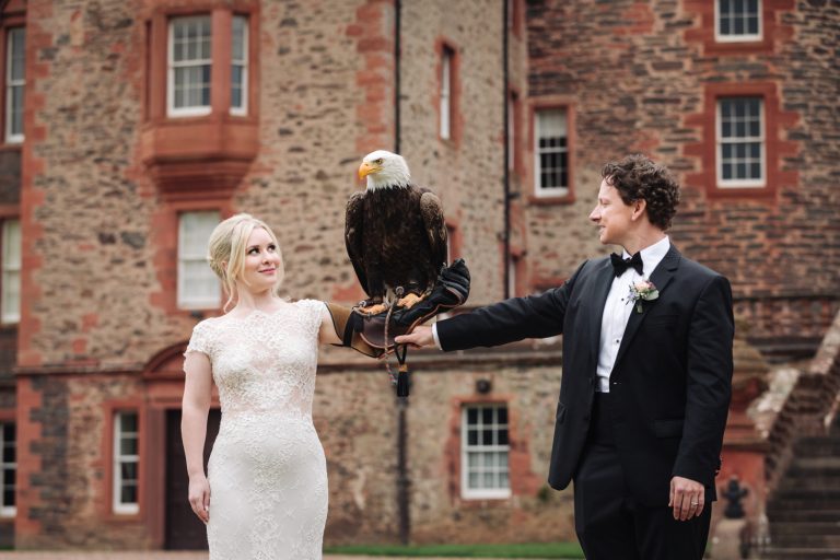 Eaglefrontofcastle15thDecThirlestaneCastlecreditForgetmeknotcopyrightThirlestaneCastle2023 768x512