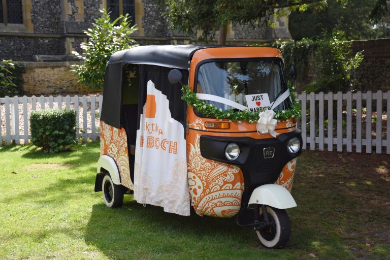 ElephantStyledWeddingShootALornaRicherbyPhotography 00133 768x512