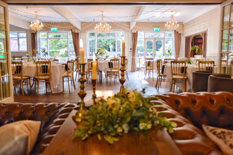 ElephantStyledWeddingShootALornaRicherbyPhotography 00247 768x512