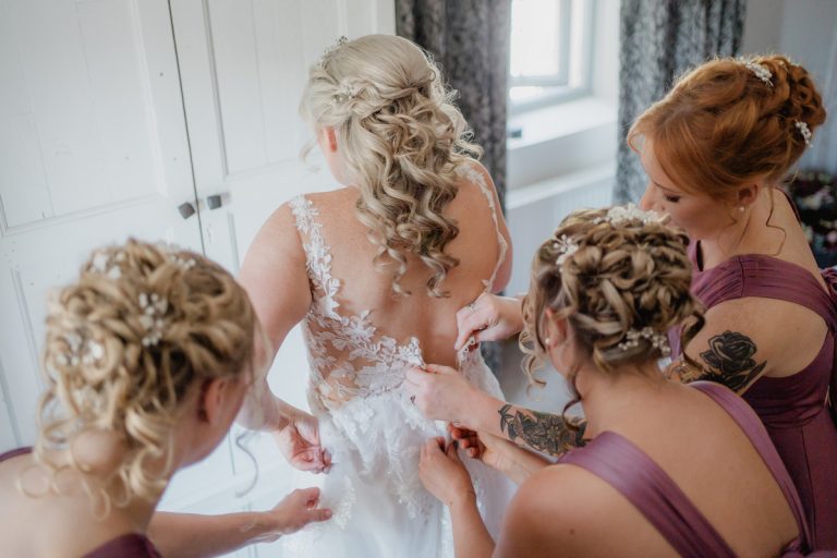 EmmaMikeLaycock JacquelineLouisePhotography13 768x512