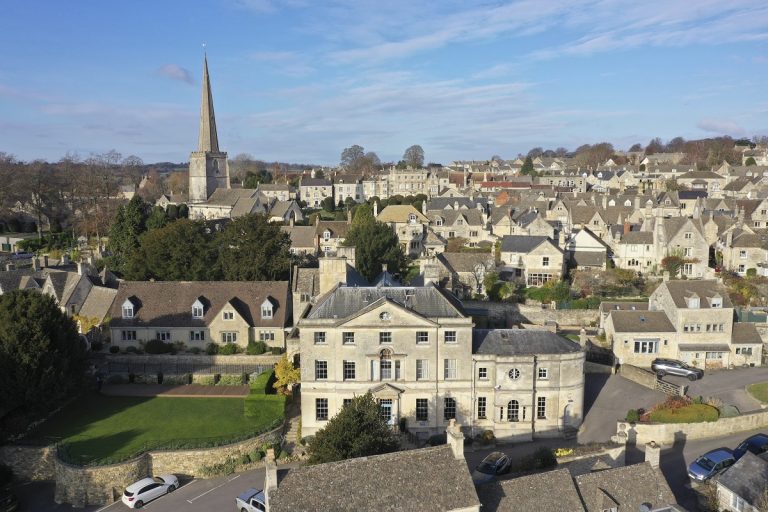 Exteriors6 Copy 768x512