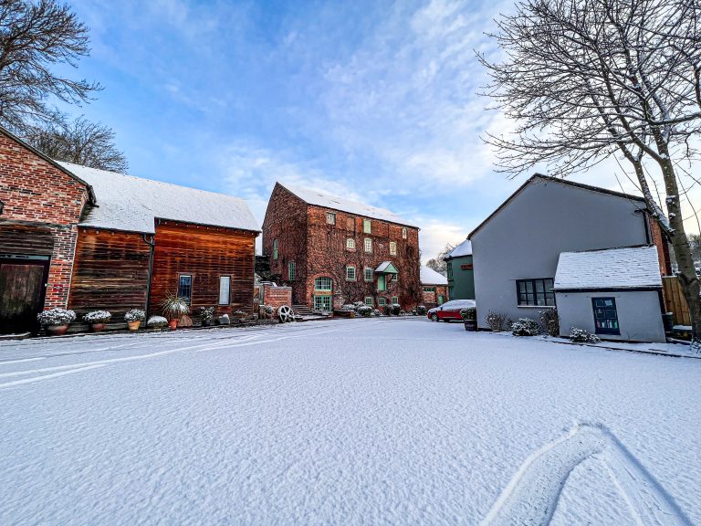 F5370400 7ED6 4F5A B9ED AE35EB2D4D97 768x576