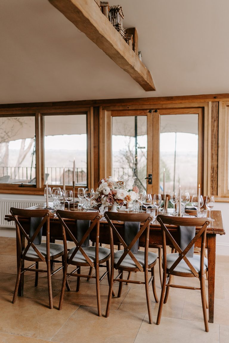 F8A11373 9175 43E5 AC9C 4FDA3DD7250D 768x1152