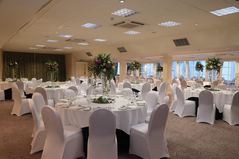 FerntowerRoundsDining 768x512