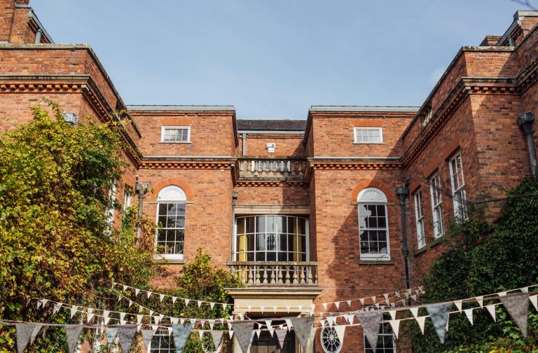 FlorenceFox3 768x504