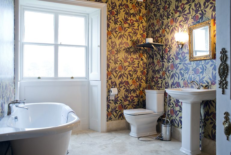 FortyHallPhoto1.pdf 768x515