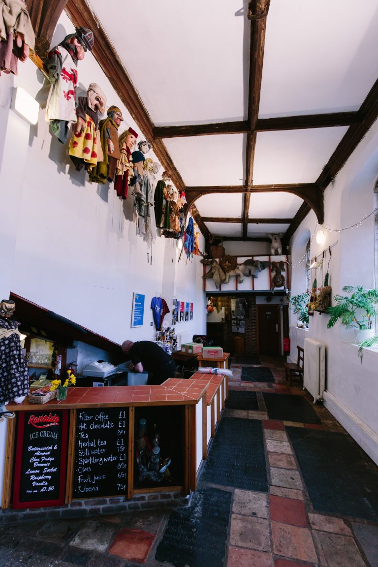 Foyer exgtpq 768x1152