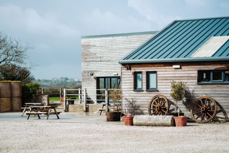 GarethCharlotte004 scaled 768x512