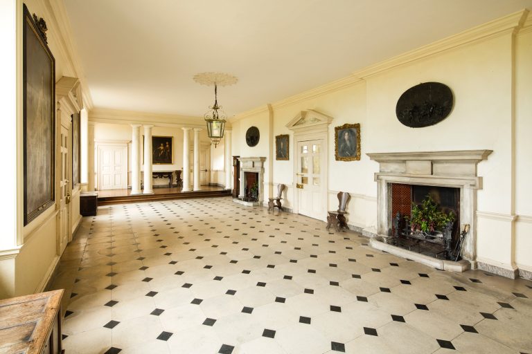 GlyndePlacebyEdHill 1 768x512