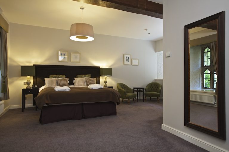 GrandTourGallery12 768x512