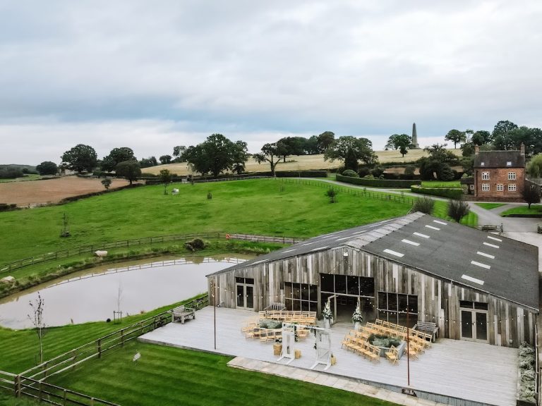 GrangeBarn 1 2 768x576