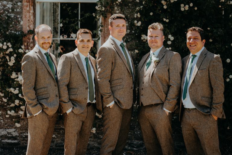 Groomsmen 768x512