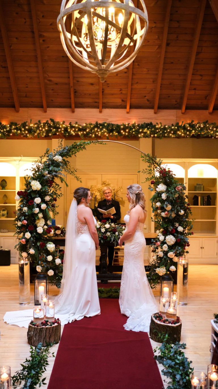 HannahSteph 768x1365