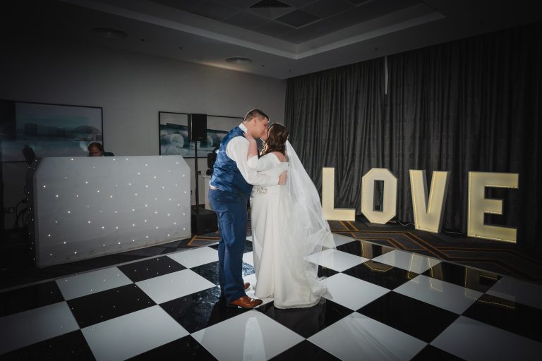 HannahandAlfie 688 768x512