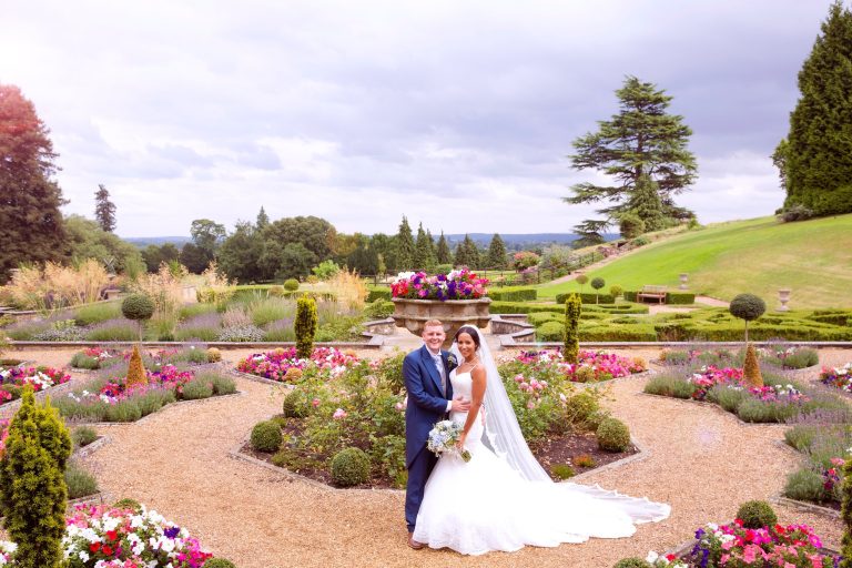 HannahandTomWeddingingardens 768x512