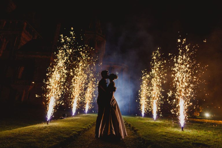 HayleyandAlex 513 768x512