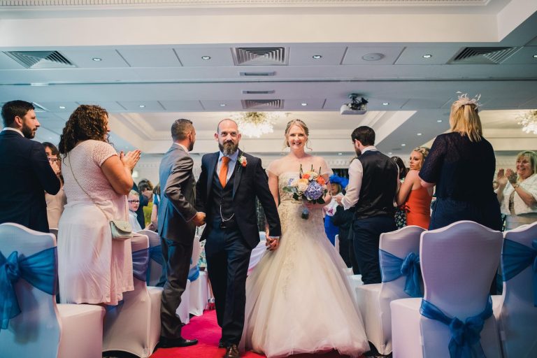 Helen and Pete 246 768x512