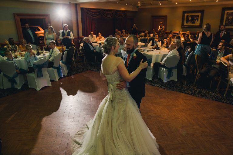 Helen and Pete 403 768x512