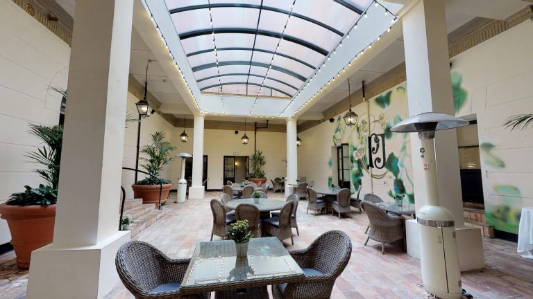 Hotel Du Vin Birmingham Courtyard 768x432