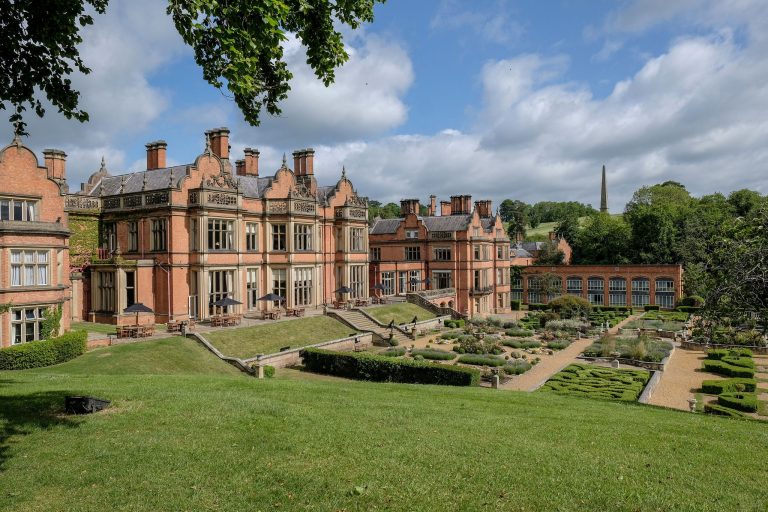 HotelExterior 768x512