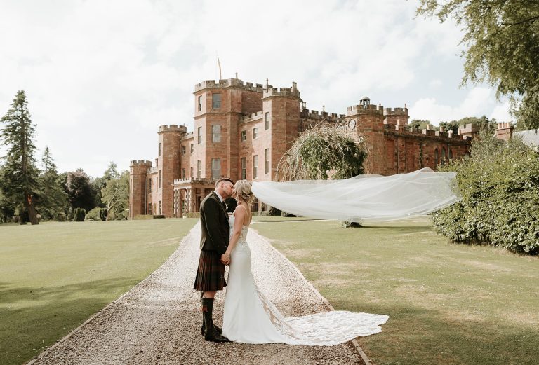 IMAGE415 websize 768x521