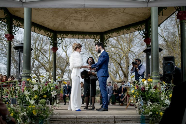 IlenaandDrazbandstandceremony4 768x512