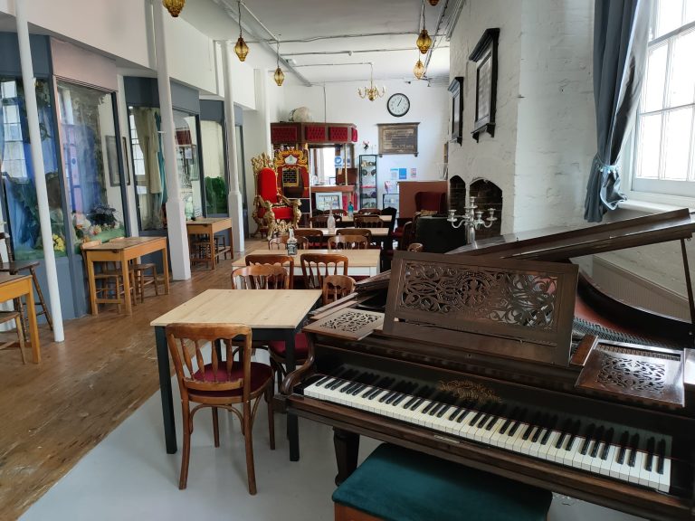 InsideBararea 768x576