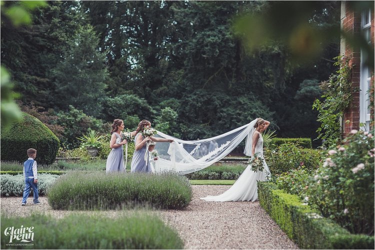 Iscoyd Park wedding Cheshire North Wales 0036 vhjh8v