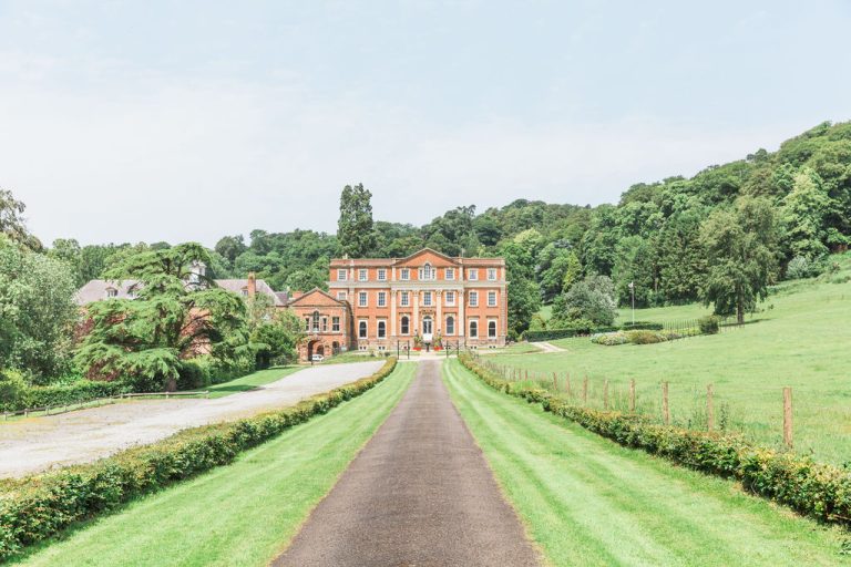 JamesKerriePhotography 56 1 768x512