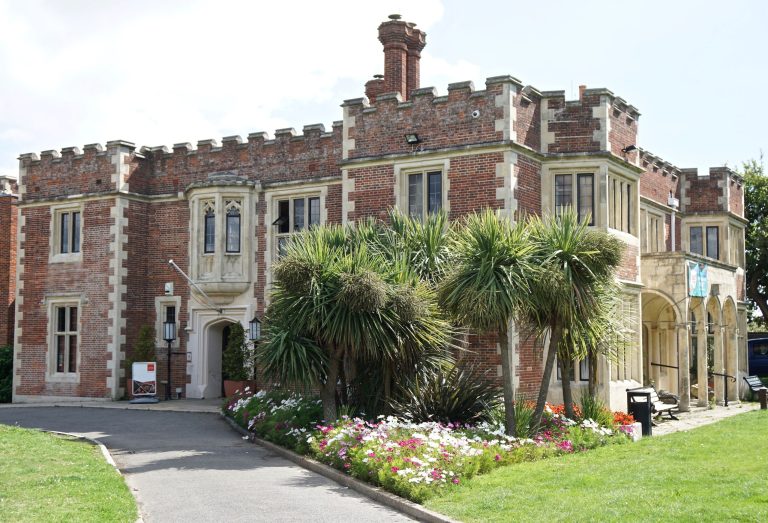 JohnScofieldPhotography2 scaled 768x523