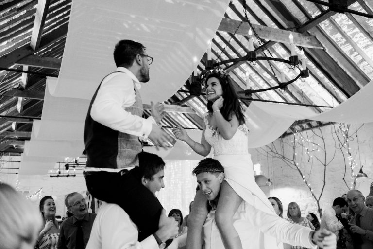 Jonathan Ryder Krys Ross Larchfield 0084 768x512