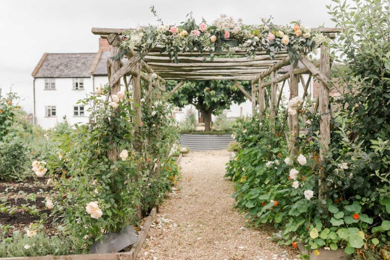 JustinSianatRiverCottage 34 768x512