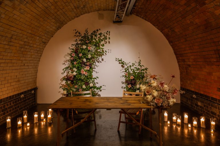 KachetteXHALCYONHALCYONWeddingArch1 12 768x512