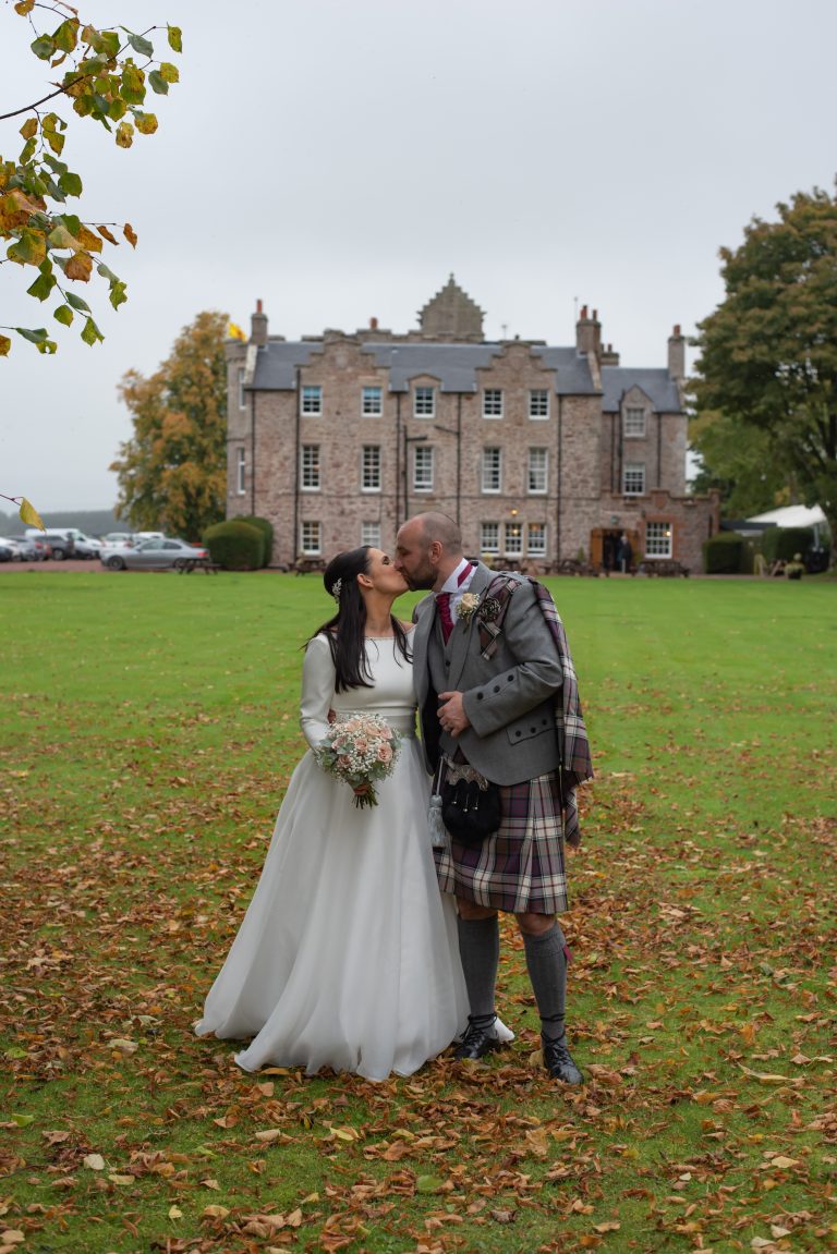 KimCraig 4941 768x1151