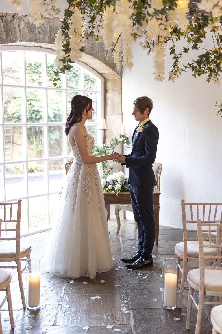 LI22 167 456 768x1152