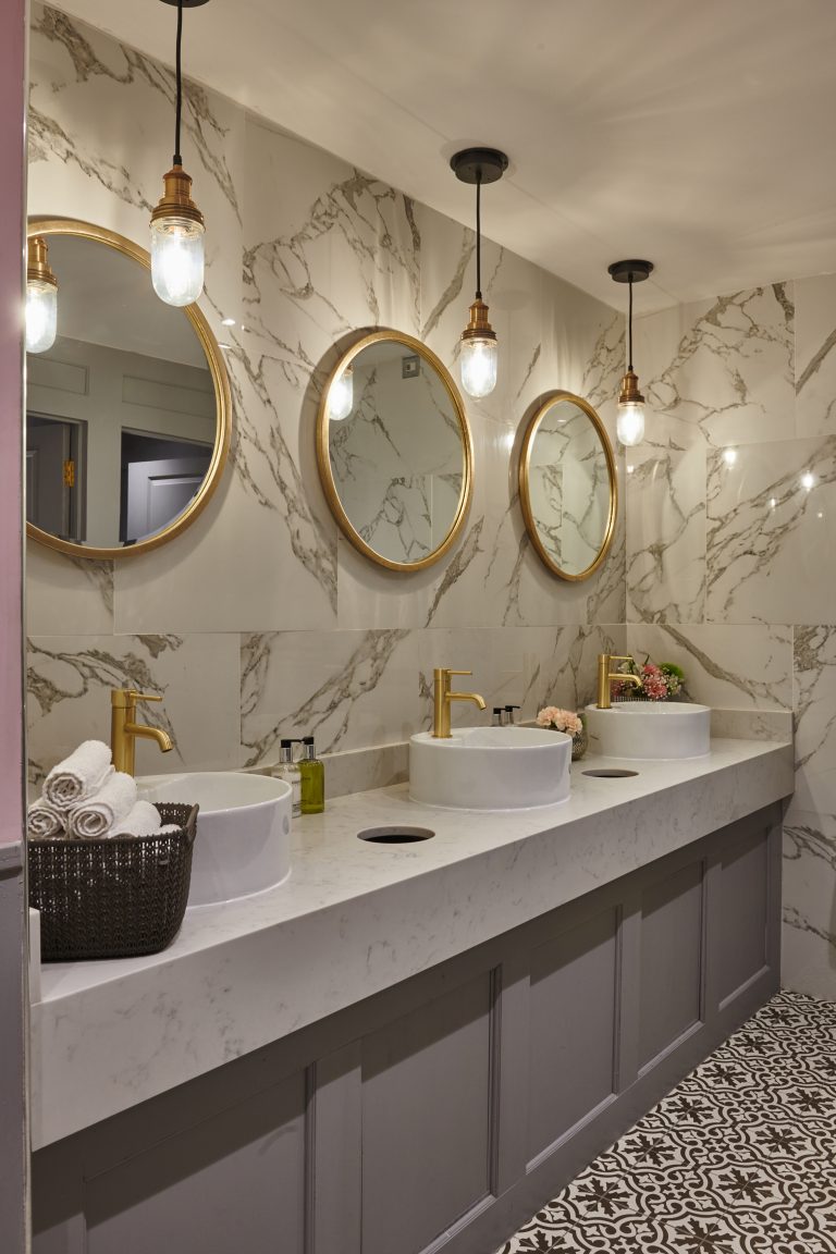LauraAshleyTheIliffeHotel0025 768x1152