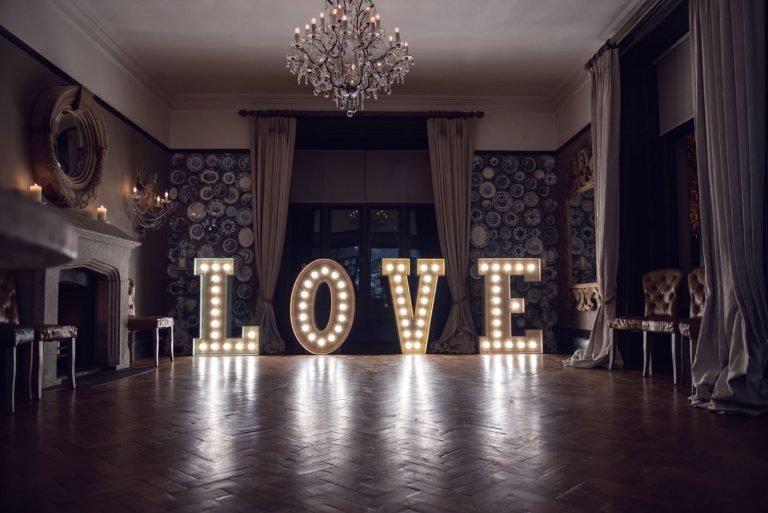 LauraCrouchley BeckyKieran 768x513