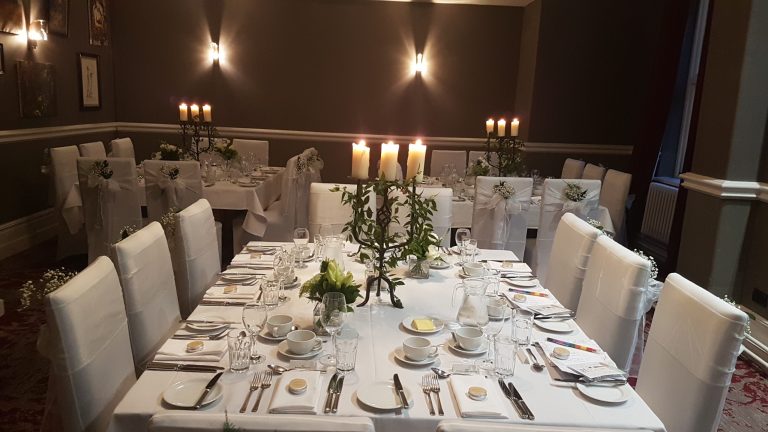 Lombard BanquetingStyleClothed 768x432