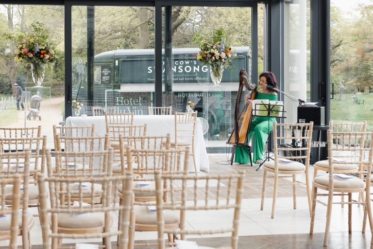 Londonweddingphotographer113of783 websize 768x512