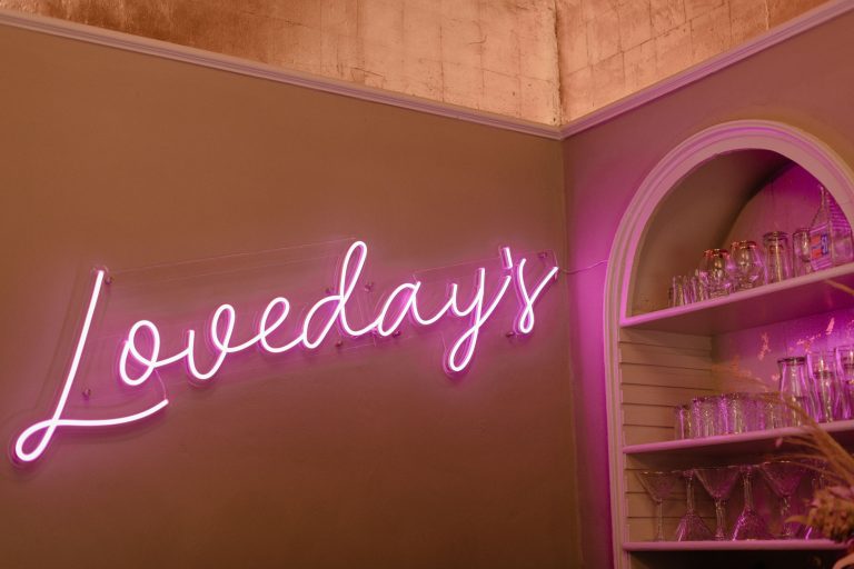 LyraMothPhotography 342 768x512