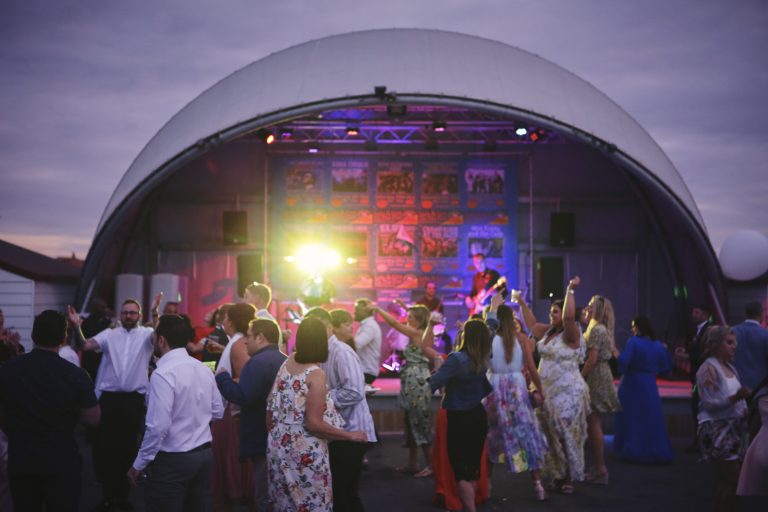 MRMRsSmeeth658 768x512