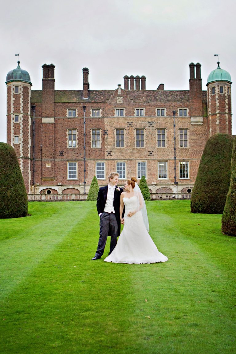 MadingleyHallWeddingShoot BrideandGroom 0024 768x1152