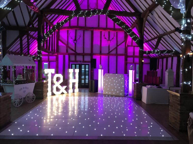 ManorBarninWeddingStyle 768x576