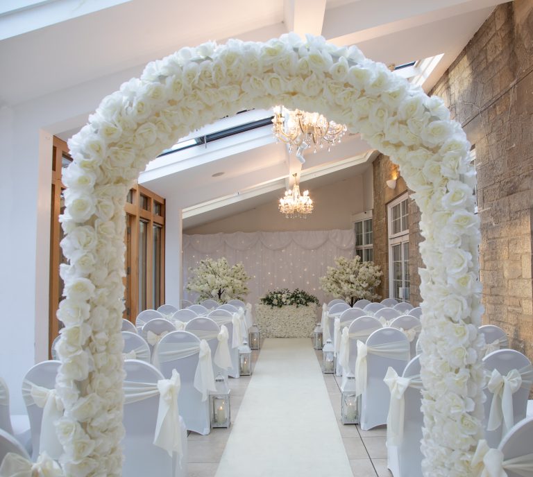 Morritt GardenRoomCeremony 768x688