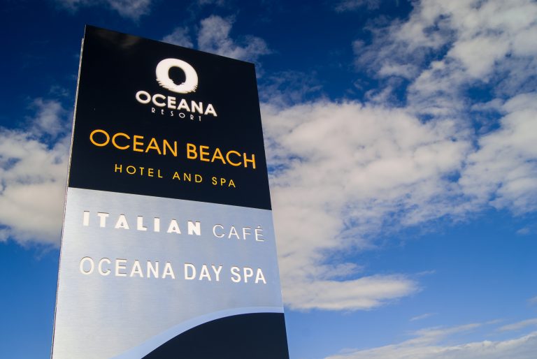 OceanBeachExteriorHotel 9 768x514